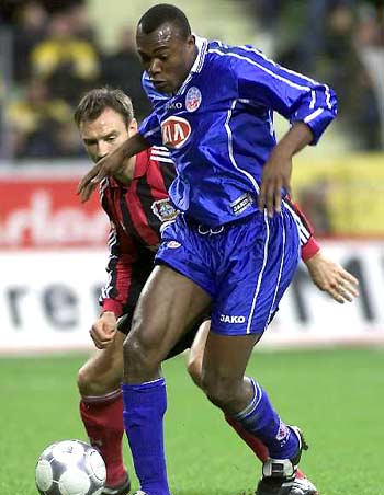 足协杯前三轮有望出现多场德比 广东共有十队参赛.